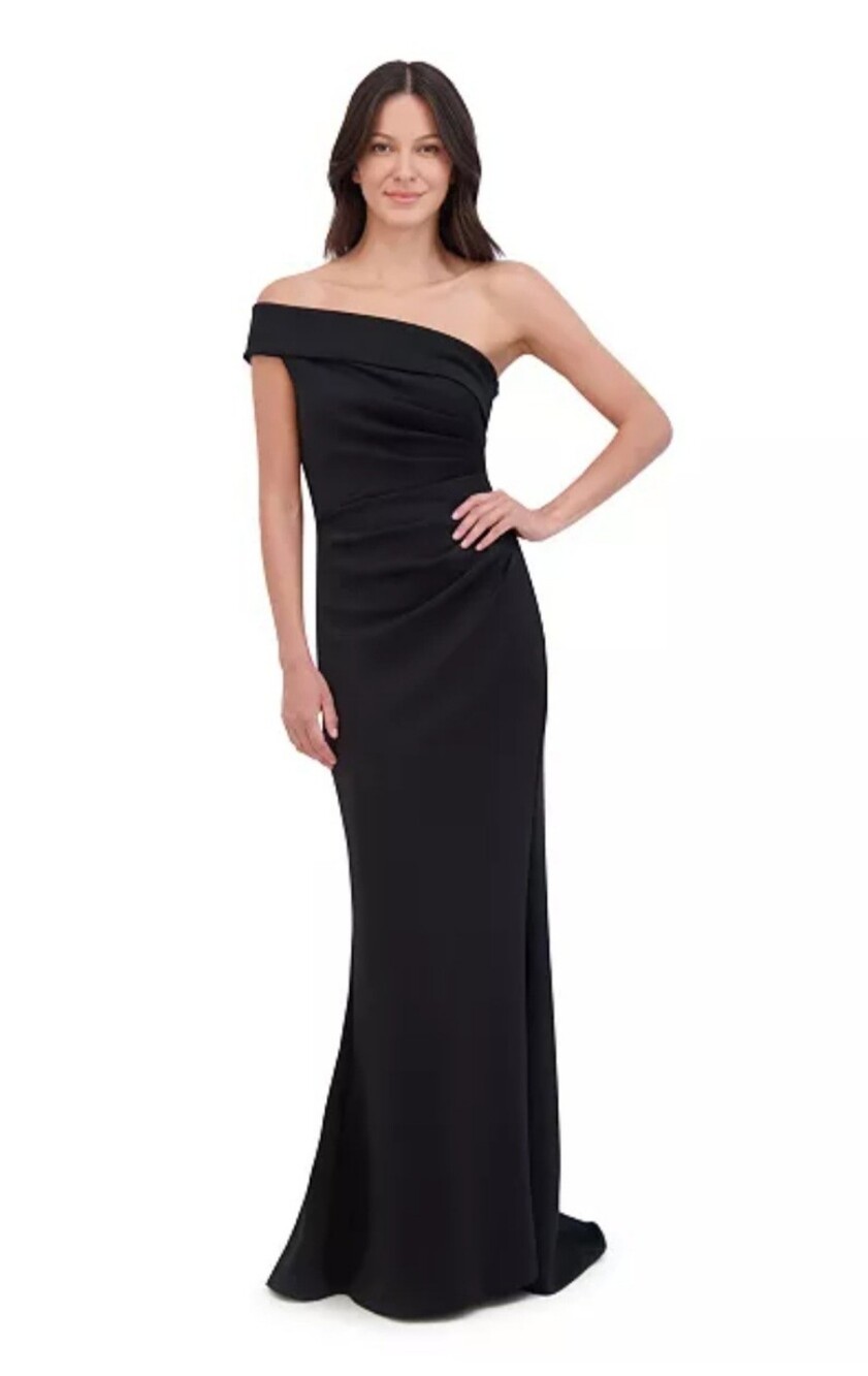 NWT Eliza J Black Off-the-Shoulder Evening Gown Size 4